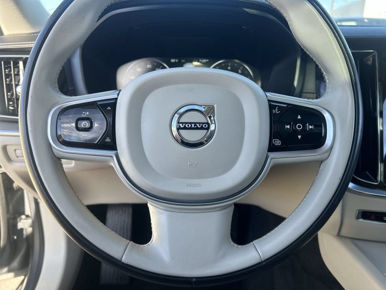 Used 2020 Volvo S60 T6 Inscription AWD/4WD image 20