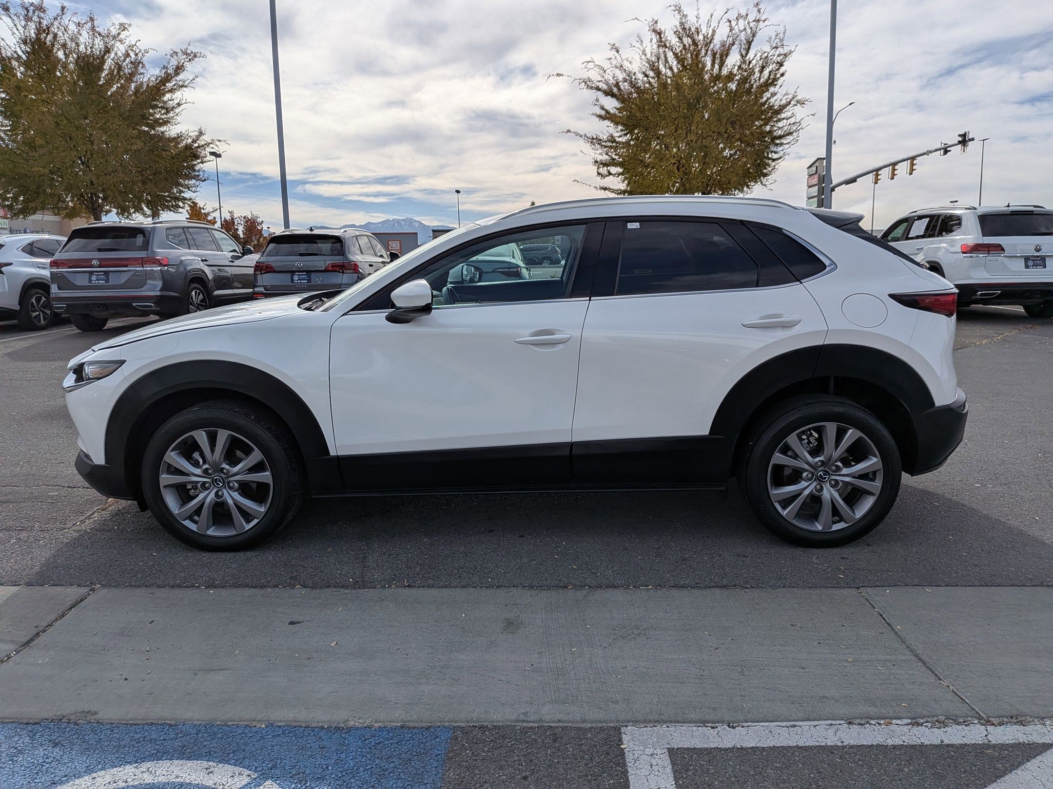 Used 2023 MAZDA CX-30 AWD 2.5 S w/ Premium Package image 10