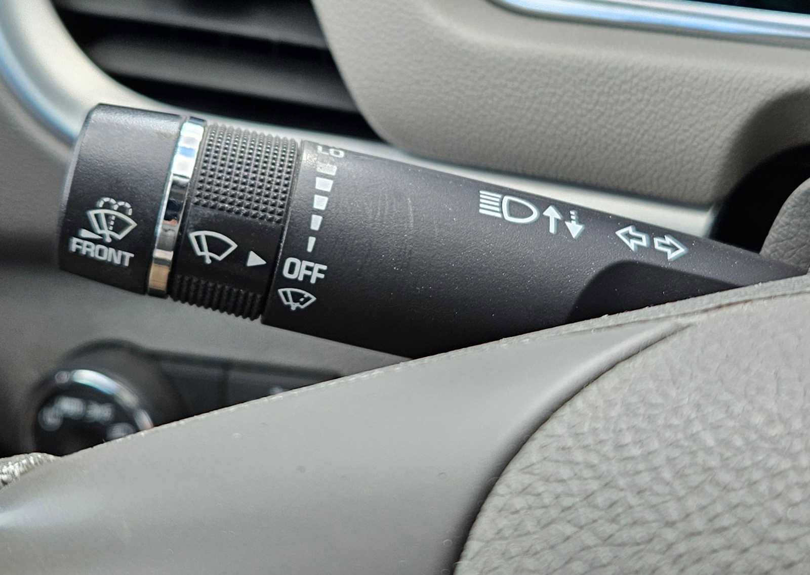 Used 2014 Chevrolet Traverse LS image 28