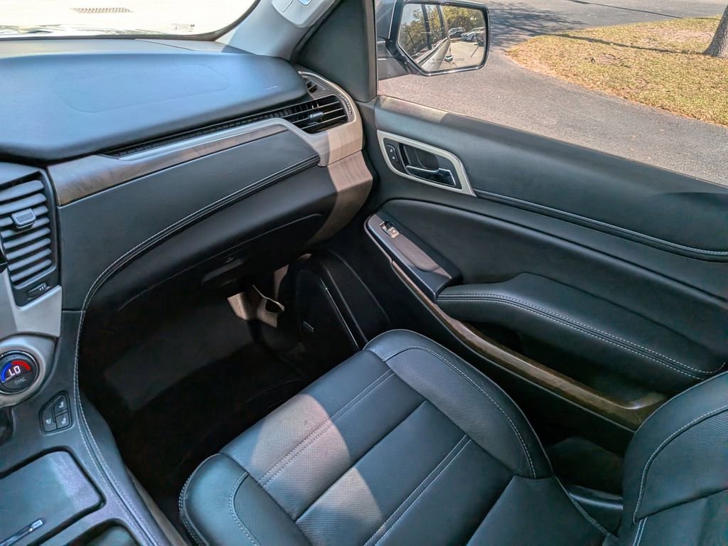 Used 2018 GMC Yukon Denali w/ Denali Ultimate Package image 18