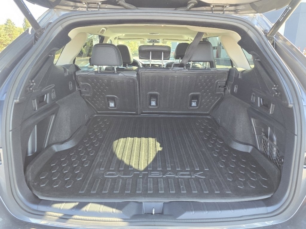 Used 2020 Subaru Outback Onyx Edition XT w/ Popular Package #2 image 18