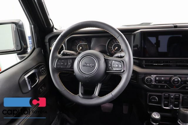 Used 2024 Jeep Gladiator Sport w/ Premium Package AWD/4WD image 14