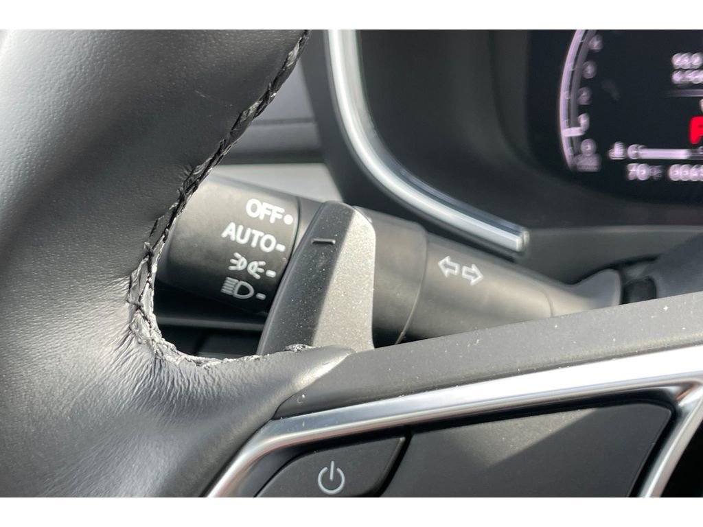 Certified 2025 Acura MDX FWD w/ Technology Package image 38