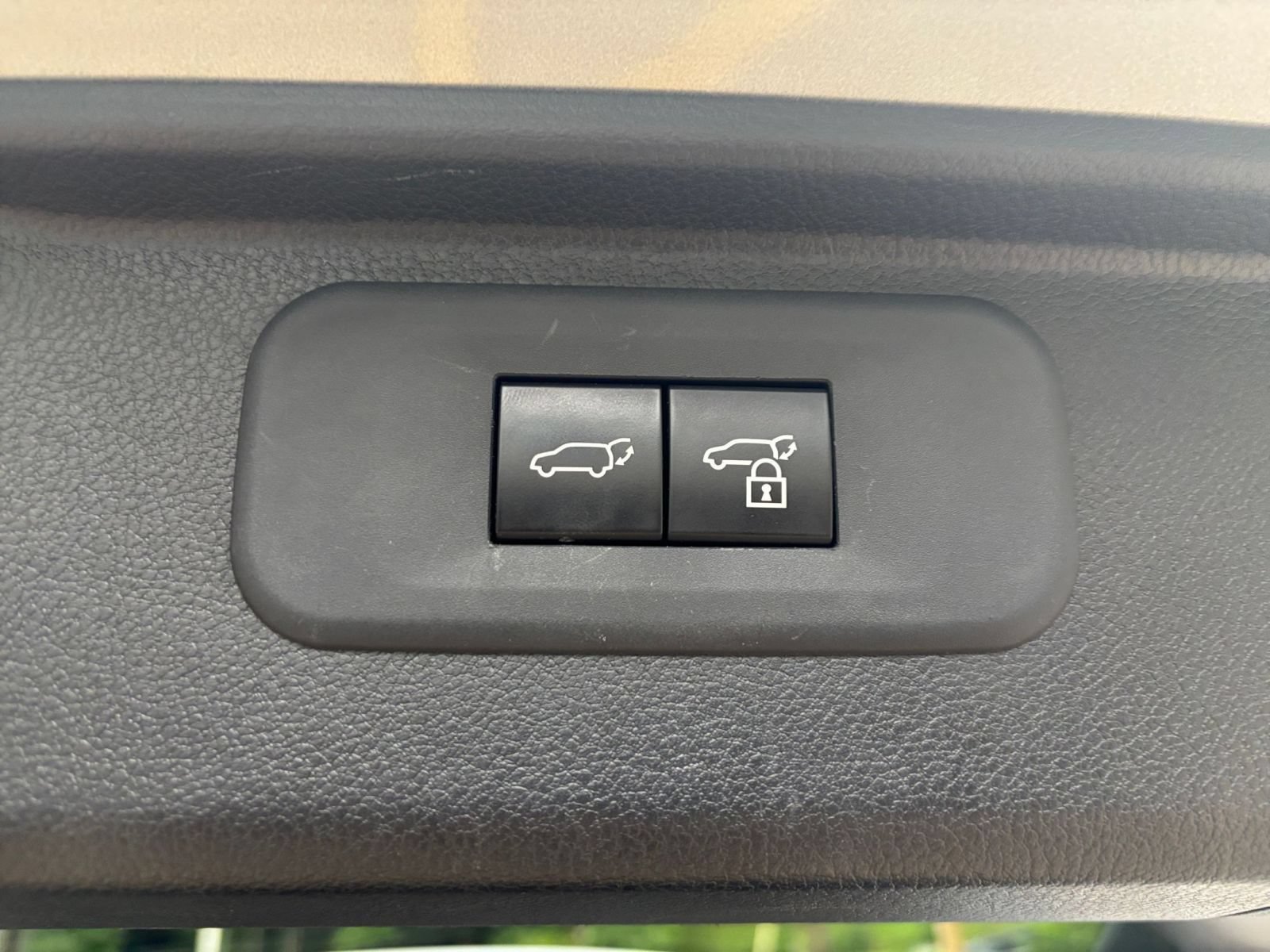 Used 2025 Toyota Grand Highlander FWD image 24