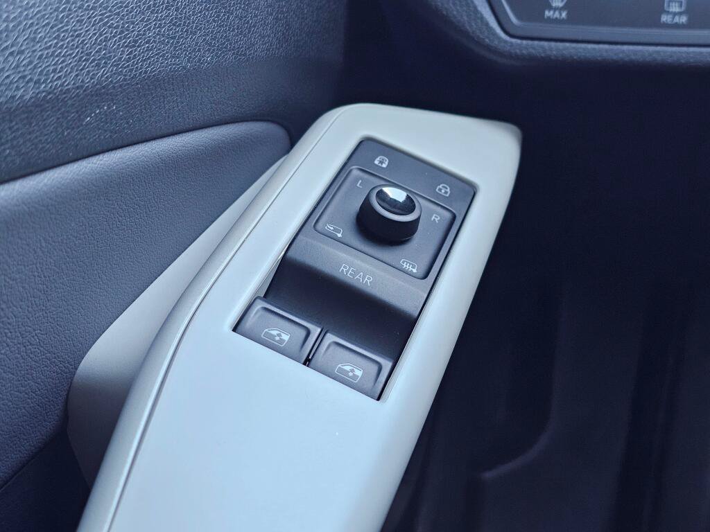 Used 2021 Volkswagen ID.4 1st Edition RWD image 30