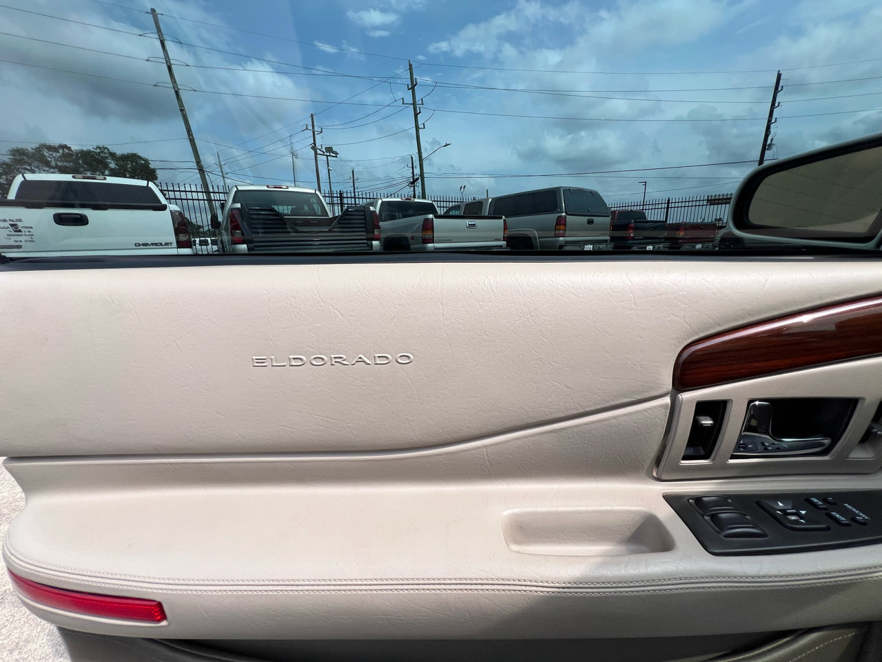 Used 1997 Cadillac Eldorado Touring image 39