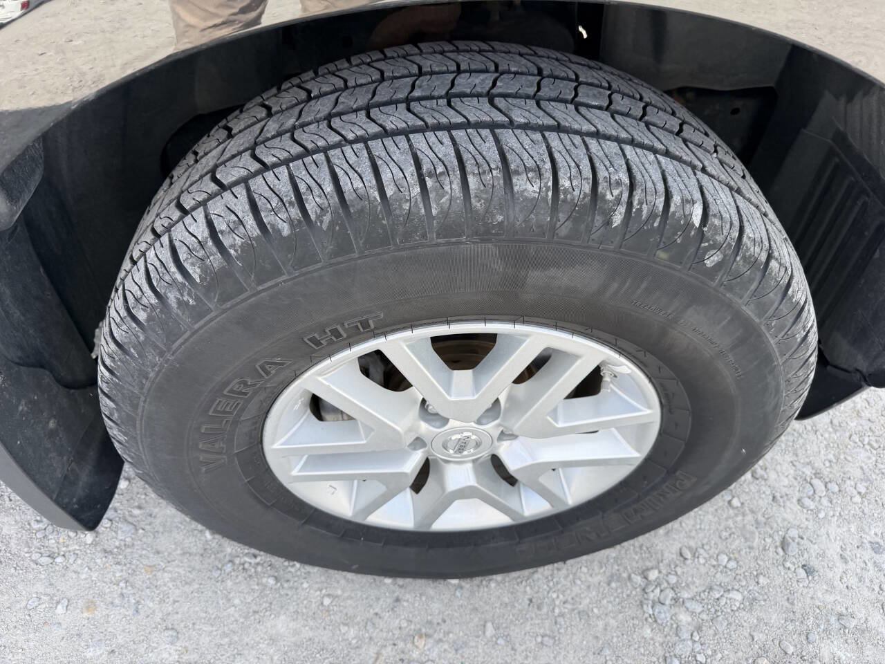 Used 2019 Nissan Frontier SV w/ Value Truck Package AWD/4WD image 12