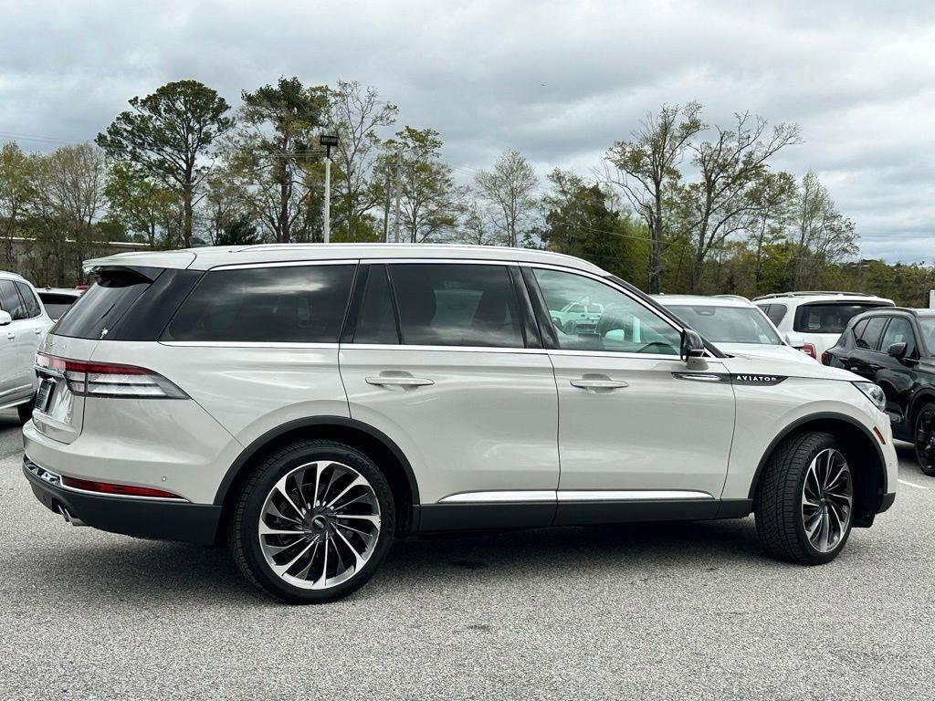 Used 2022 Lincoln Aviator Reserve w/ Equipment Group 201A image 27
