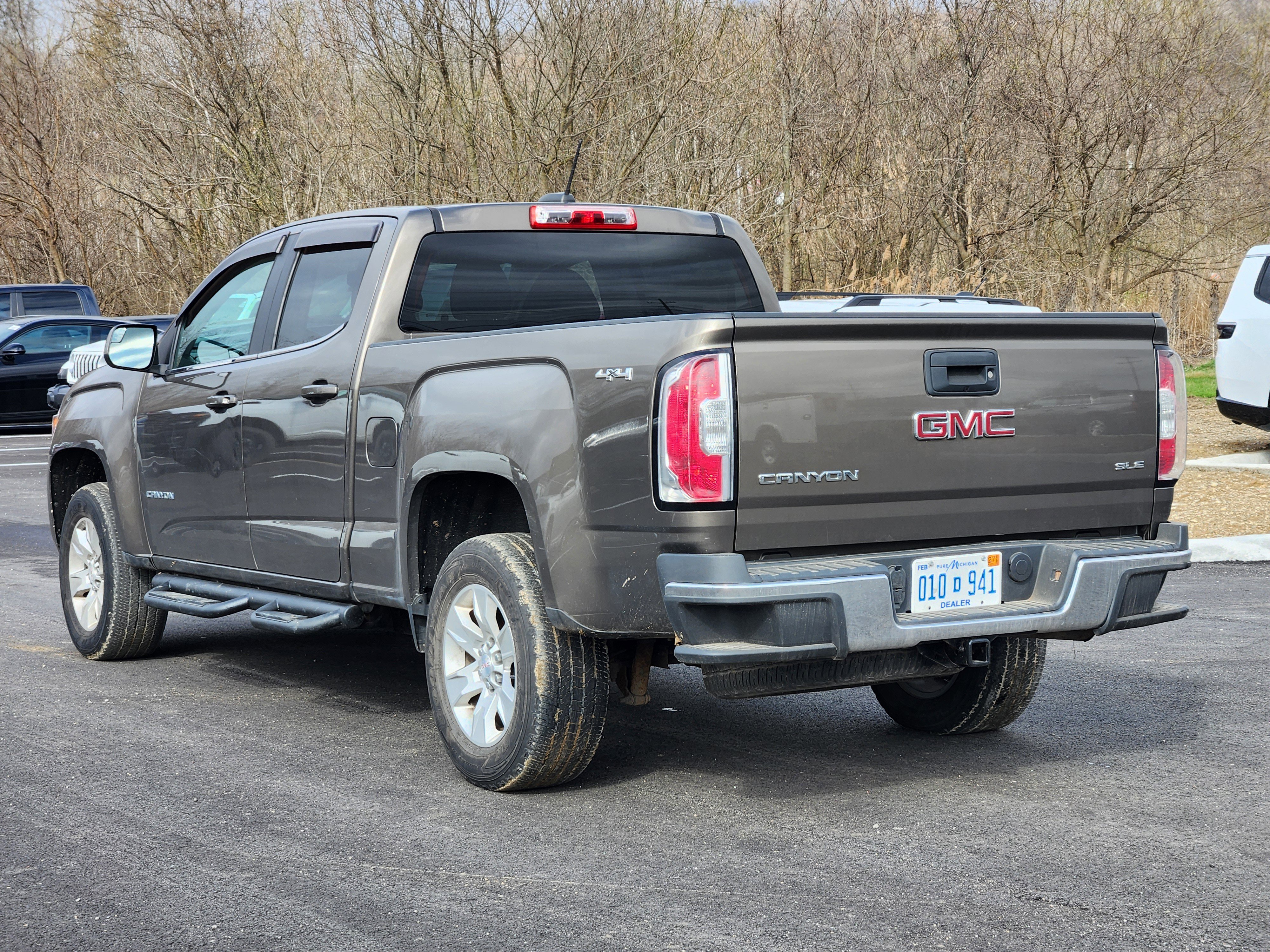Used 2015 GMC Canyon SLE w/ SLE Convenience Package image 14