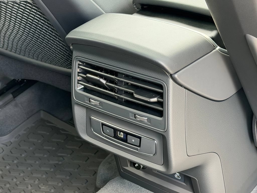 New 2026 Audi Q7 2.0T Premium Plus AWD/4WD image 12