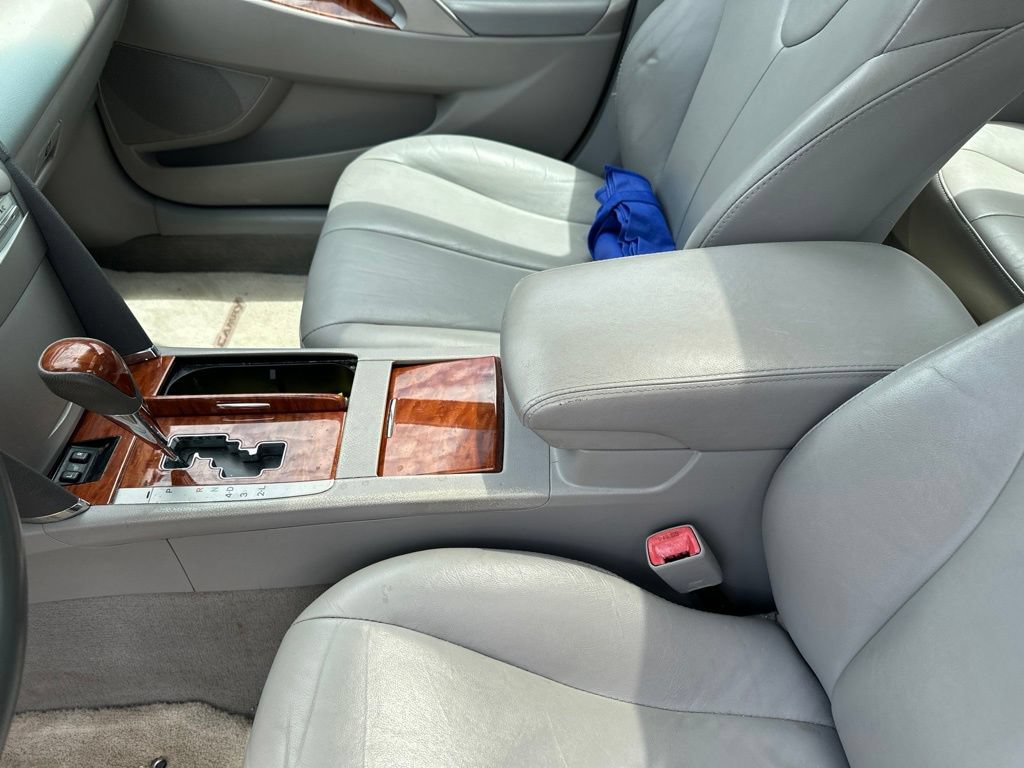 Used 2009 Toyota Camry XLE FWD image 24