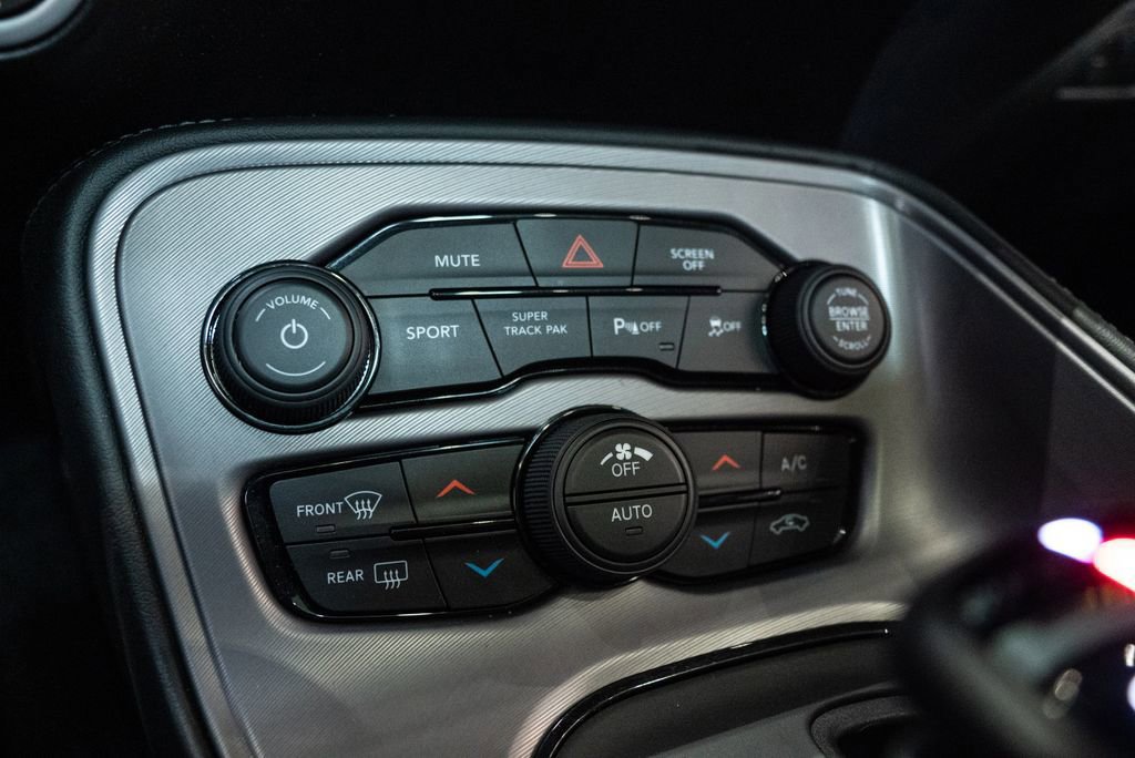Used 2023 Dodge Challenger R/T w/ Plus Package RWD image 30