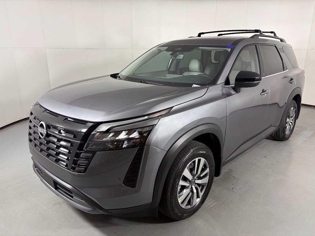 New 2026 Nissan Pathfinder SL FWD image 4