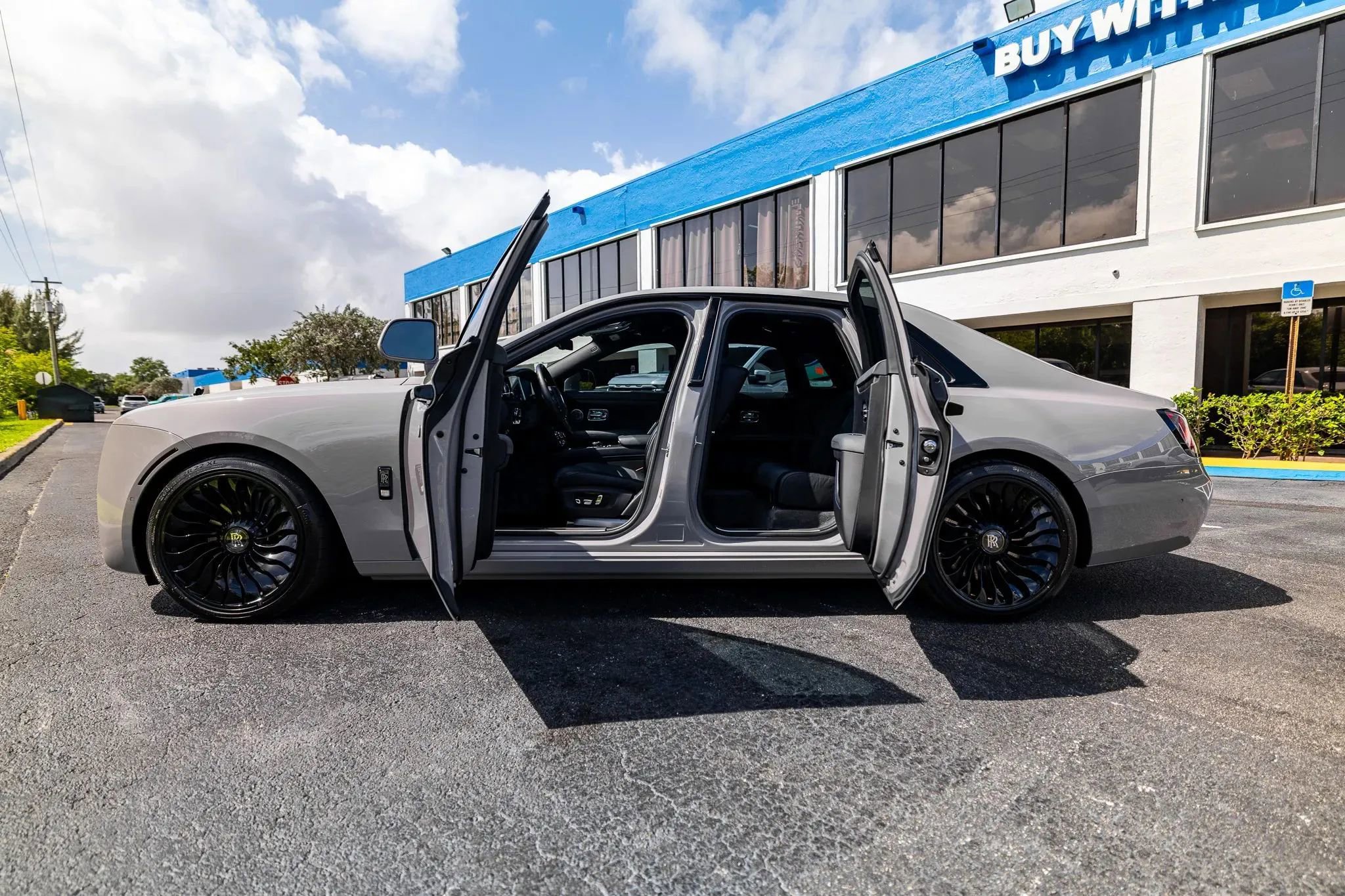 Used 2021 Rolls-Royce Ghost AWD/4WD image 54