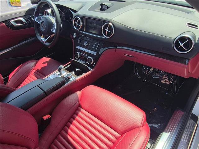 Used 2017 Mercedes-Benz SL 550 image 19