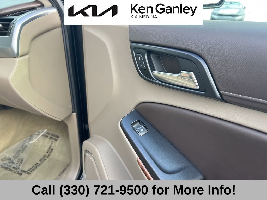 Used 2017 Chevrolet Suburban Premier image 58