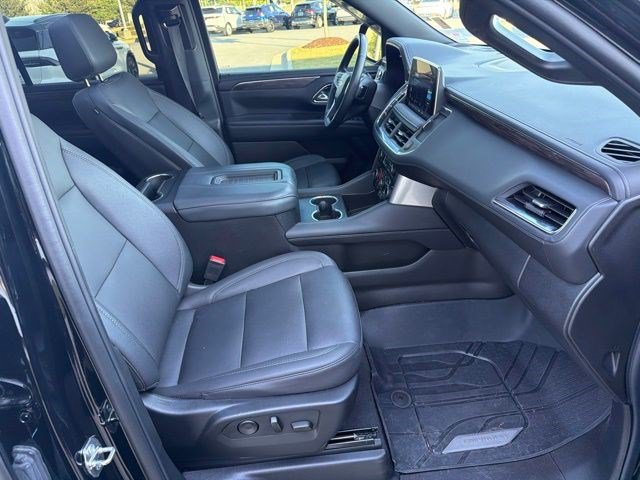 Used 2024 Chevrolet Tahoe LT w/ Luxury Package AWD/4WD image 23