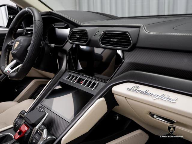 Used 2024 Lamborghini Urus S AWD/4WD image 24