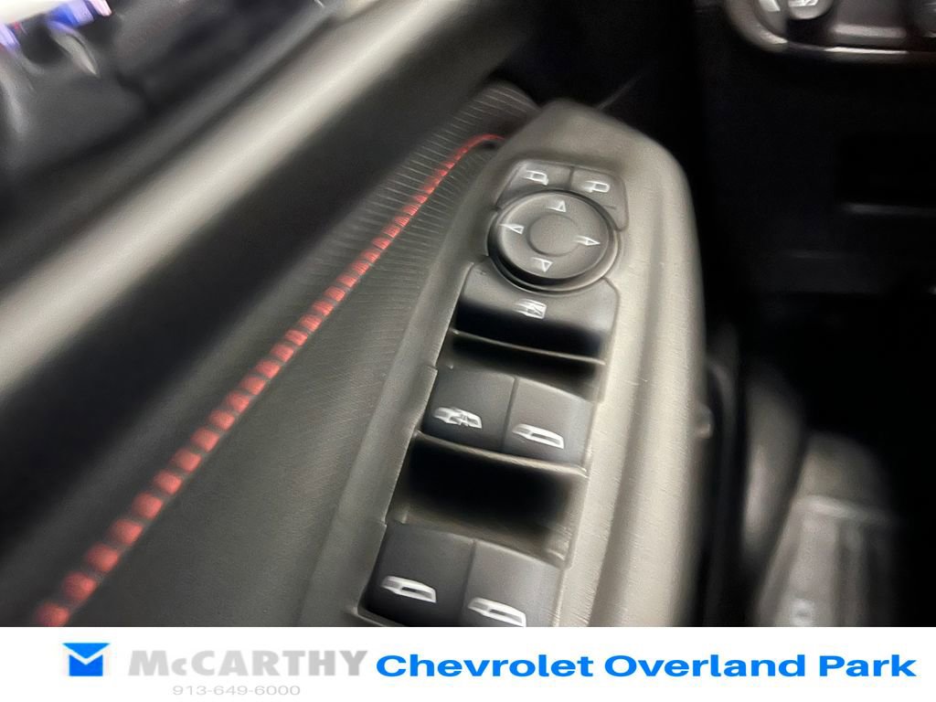 Used 2025 Chevrolet TrailBlazer RS w/ Convenience Package FWD image 16