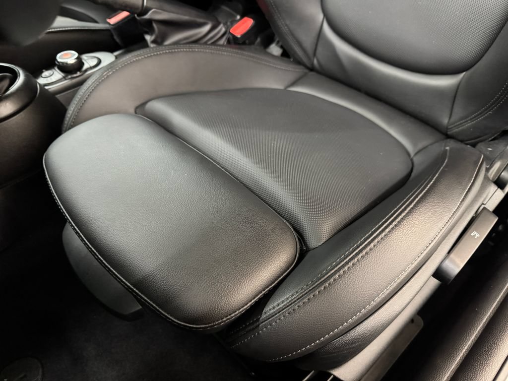 Used 2019 MINI Cooper S FWD image 16