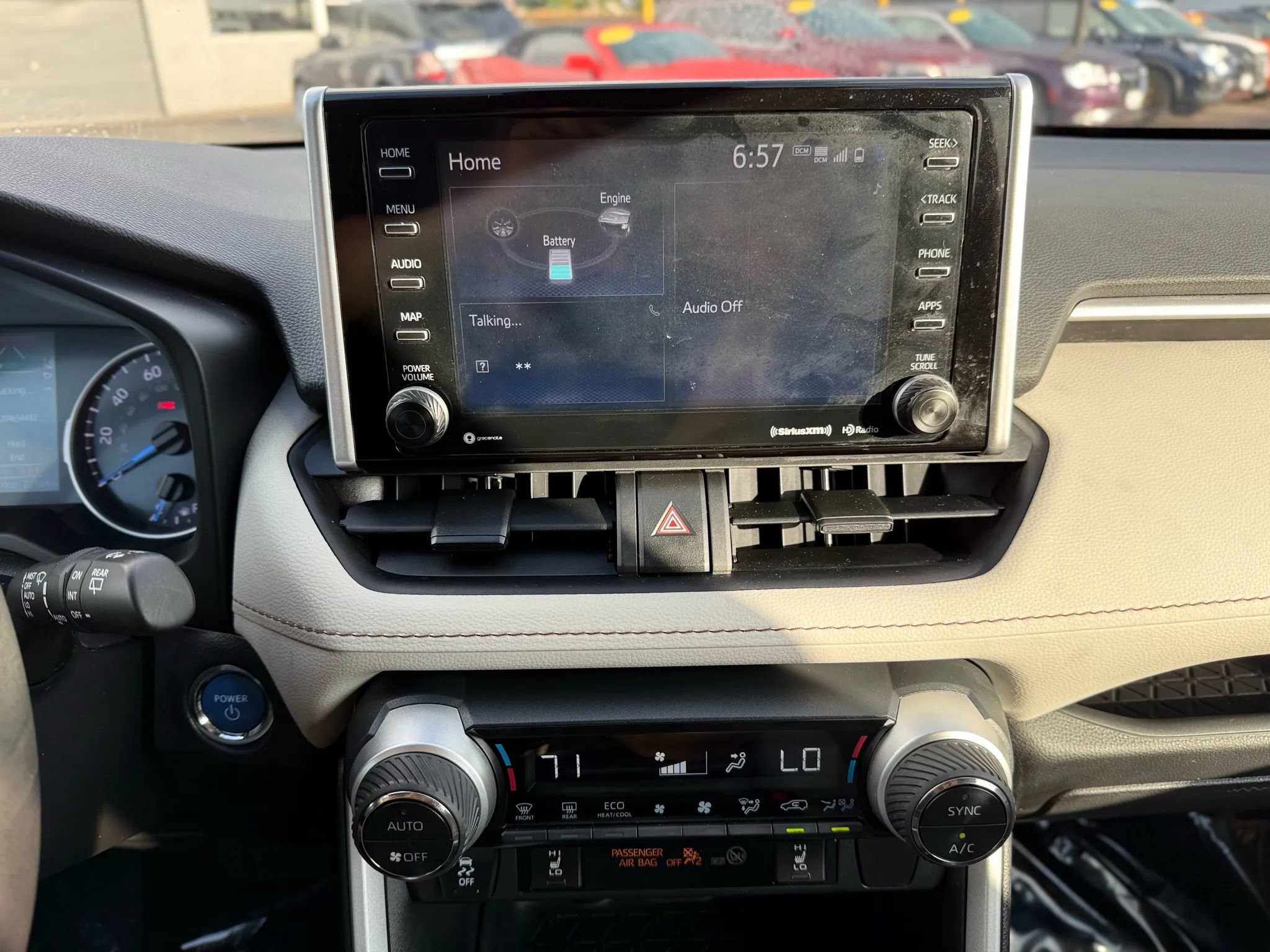 Used 2021 Toyota RAV4 XLE image 33