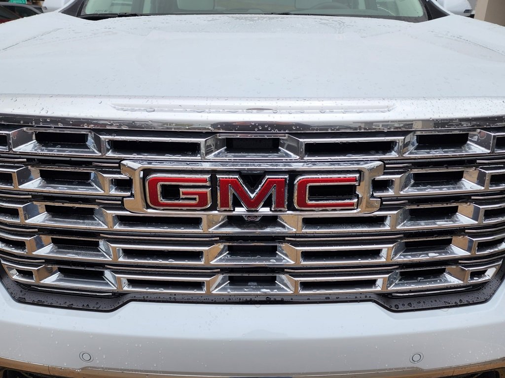 New 2026 GMC Acadia Denali image 10