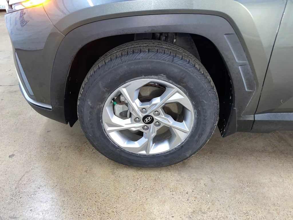 Used 2022 Hyundai Tucson SEL w/ Cargo Package AWD/4WD image 24