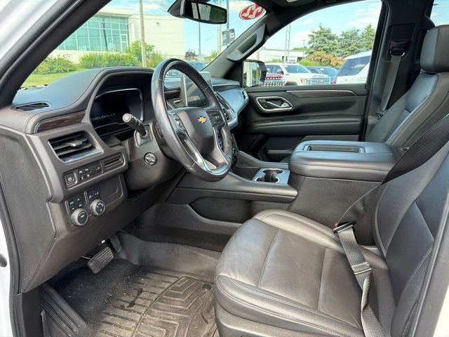 Used 2022 Chevrolet Suburban LT w/ LT Signature Plus Package AWD/4WD image 25