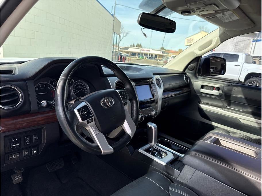 Used 2015 Toyota Tundra Limited w/ Limited Premium Package AWD/4WD image 14