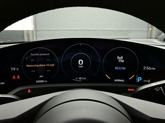 Certified 2023 Porsche Taycan GTS image 9