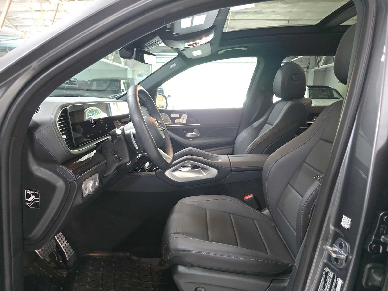 Used 2026 Mercedes-Benz GLS 450 4MATIC image 20