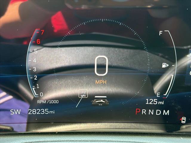 Used 2025 Cadillac XT4 Premium Luxury FWD image 17