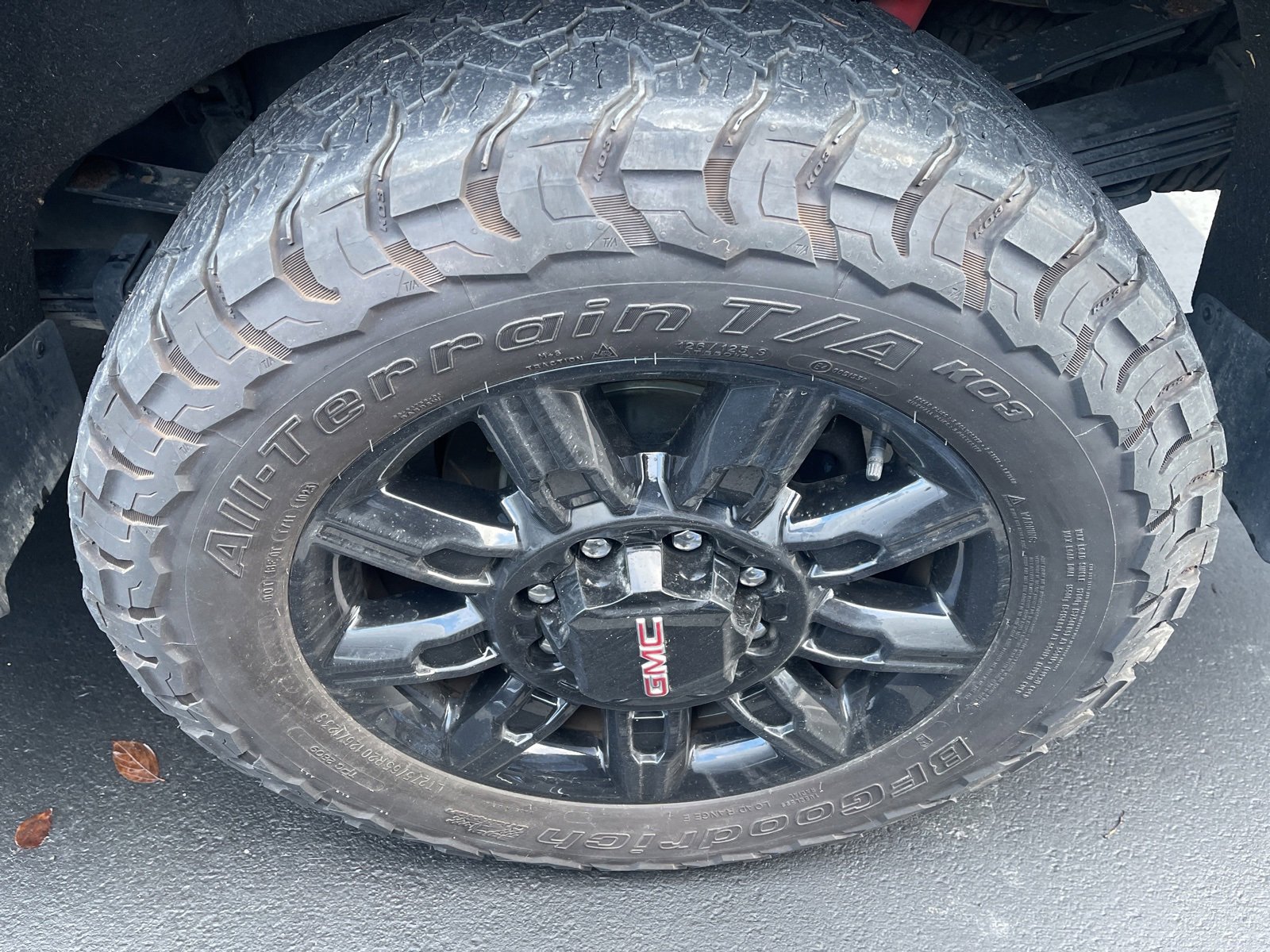 Used 2024 GMC Sierra 3500 AT4 w/ AT4 Premium Plus Package image 3