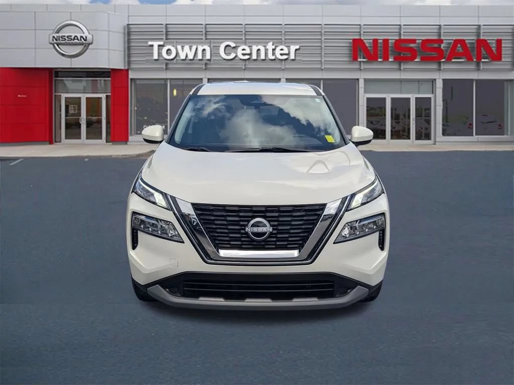 Certified 2023 Nissan Rogue SV FWD image 2
