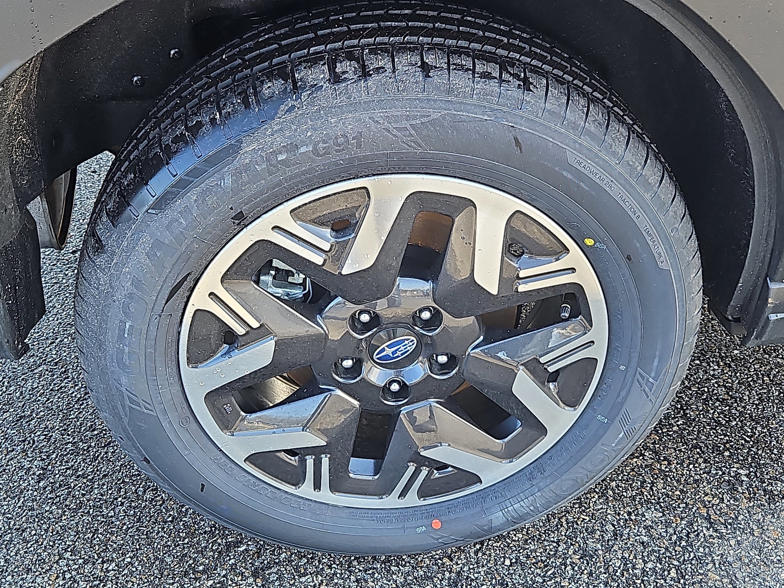 New 2026 Subaru Forester Premium AWD/4WD image 3