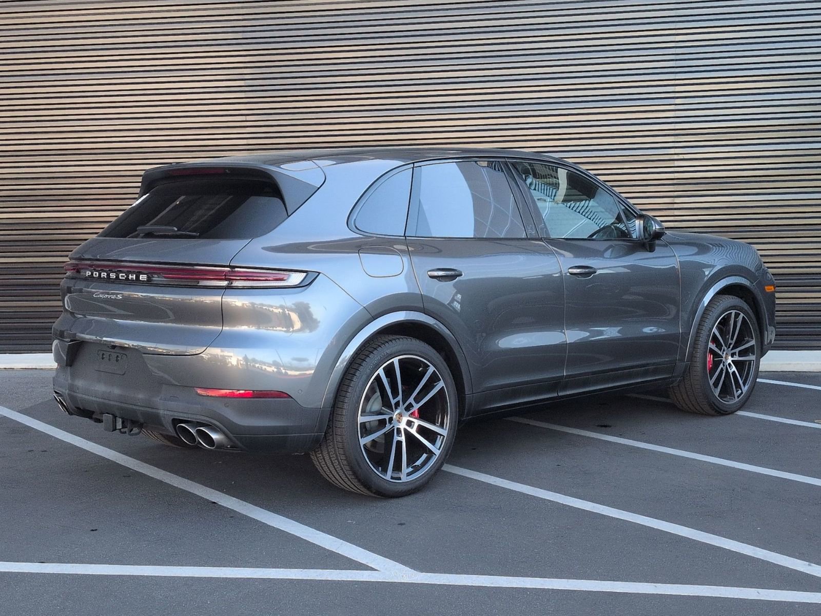 Certified 2025 Porsche Cayenne S image 9