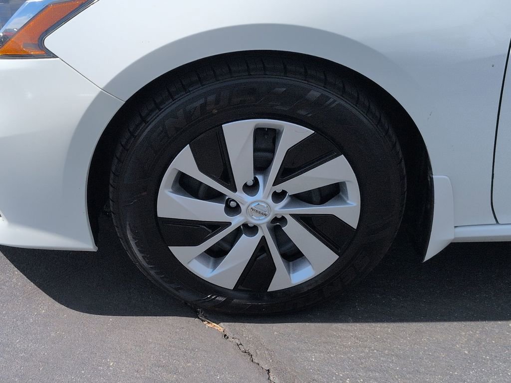 Used 2020 Nissan Altima 2.5 S FWD image 10