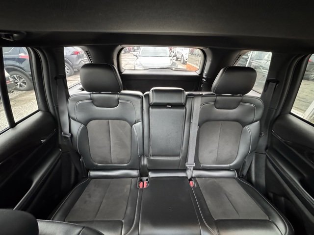 Used 2022 Jeep Grand Cherokee Altitude image 13