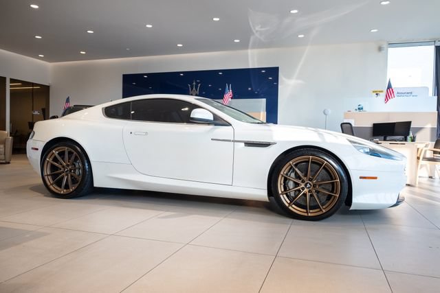 Used 2012 Aston Martin Virage Coupe RWD image 33