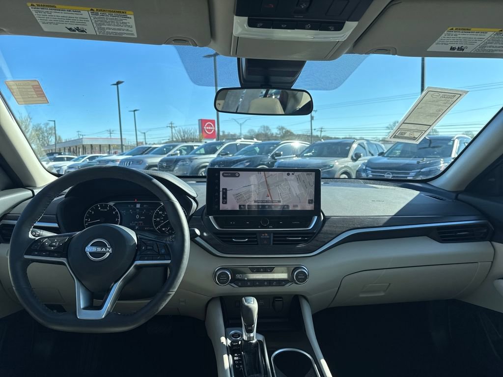 Used 2025 Nissan Altima 2.5 SL image 23