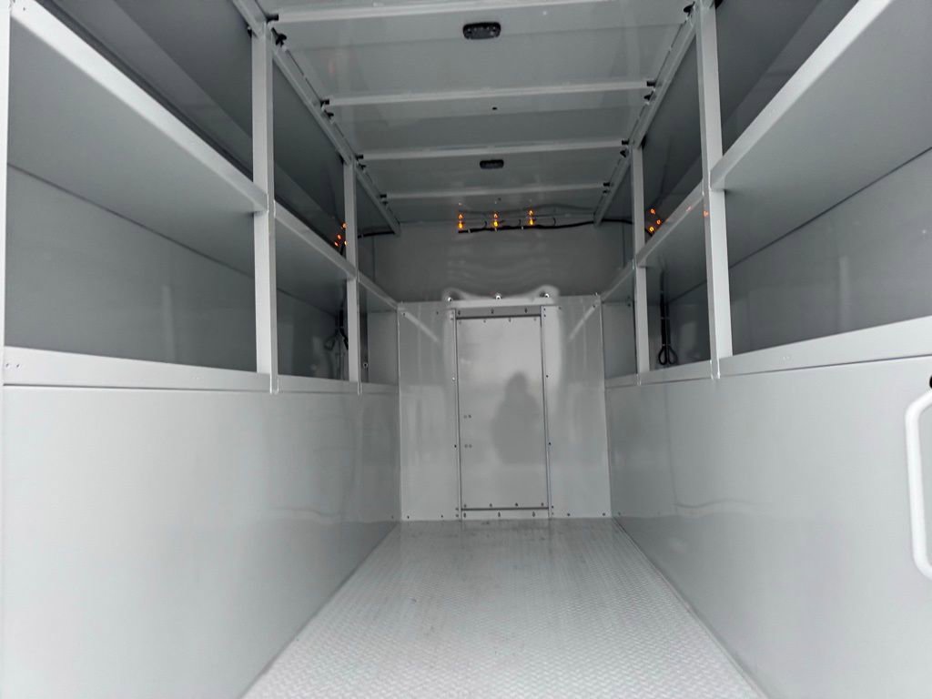 New 2026 Ford Transit 350 image 21