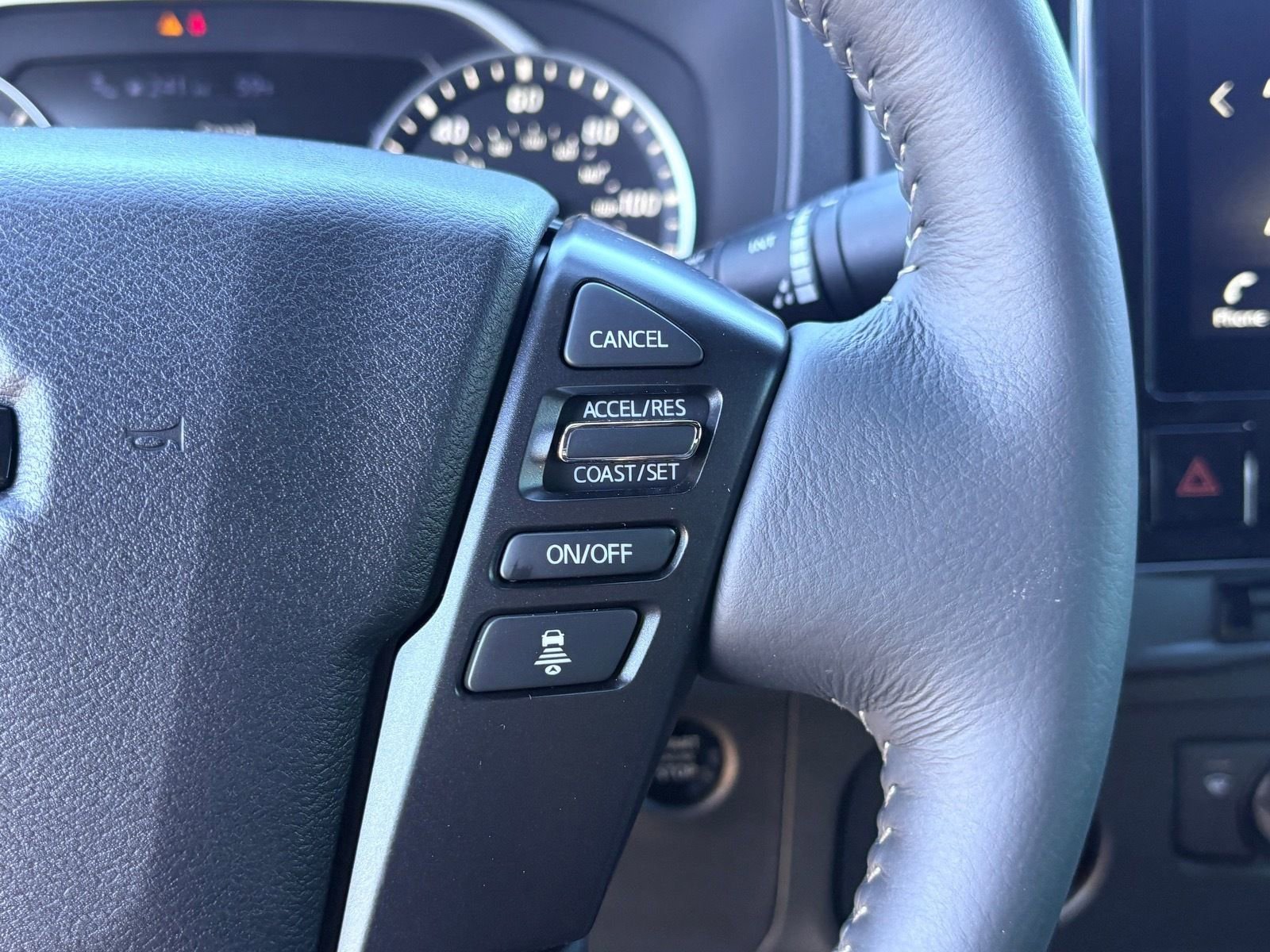 New 2026 Nissan Frontier SV image 18