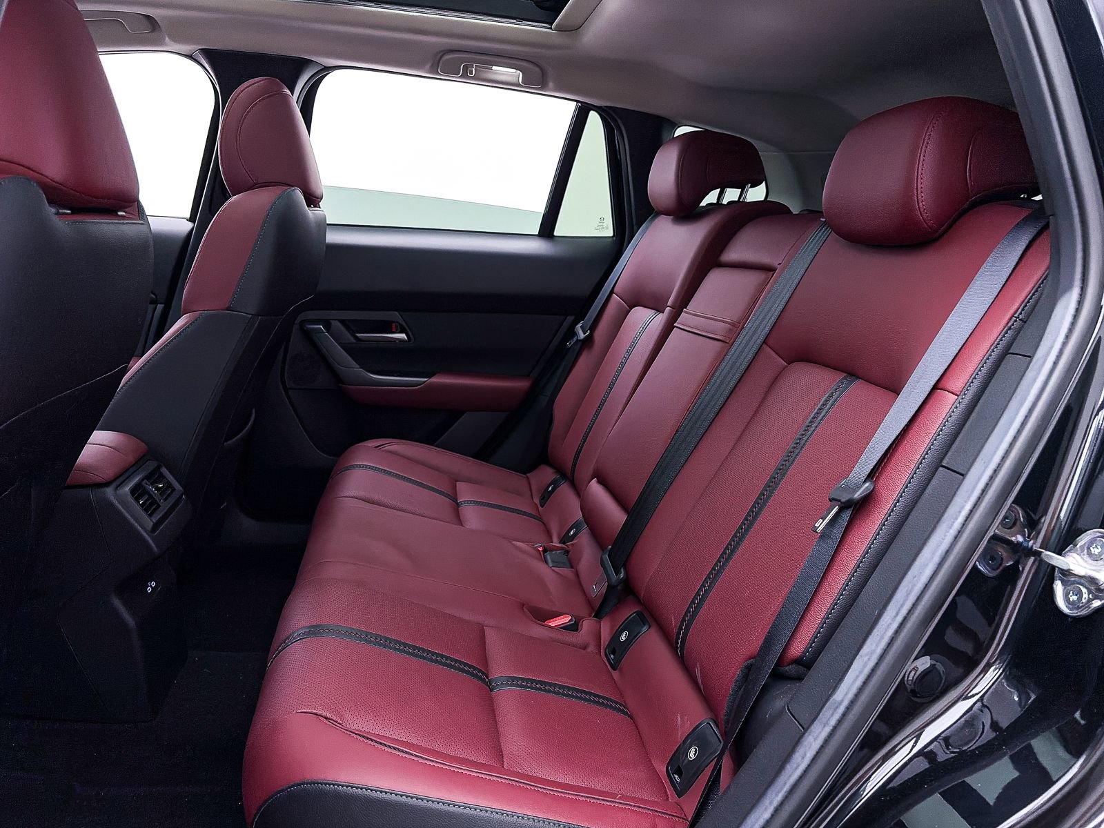 Used 2025 MAZDA CX-50 AWD 2.5 Hybrid w/ Premium Pkg image 38