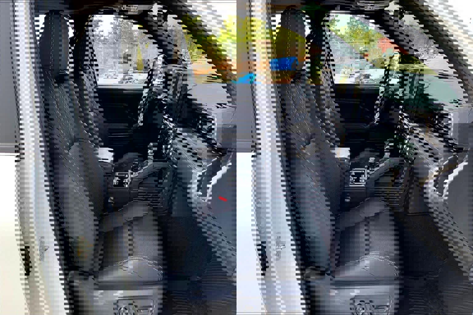 Certified 2025 Toyota 4Runner Limited AWD/4WD image 9