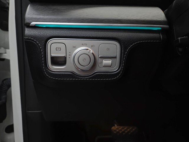 Used 2021 Mercedes-Benz GLS 450 4MATIC image 34