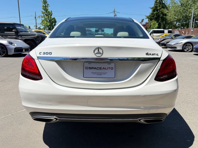 Used 2019 Mercedes-Benz C 300 4MATIC Sedan image 7