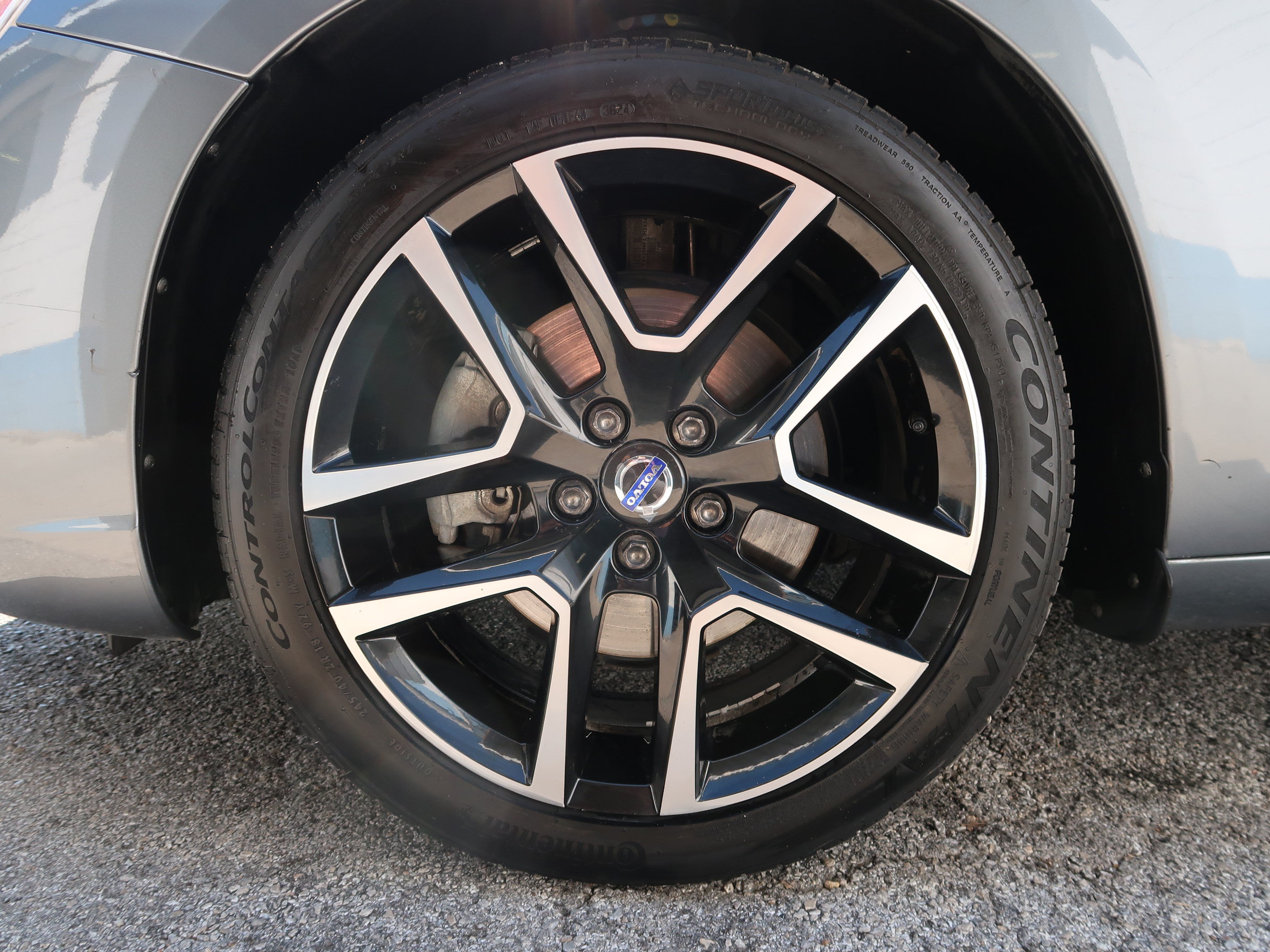 Used 2017 Volvo S60 T5 Dynamic FWD image 35