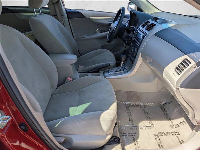 Used 2012 Toyota Corolla LE FWD image 25