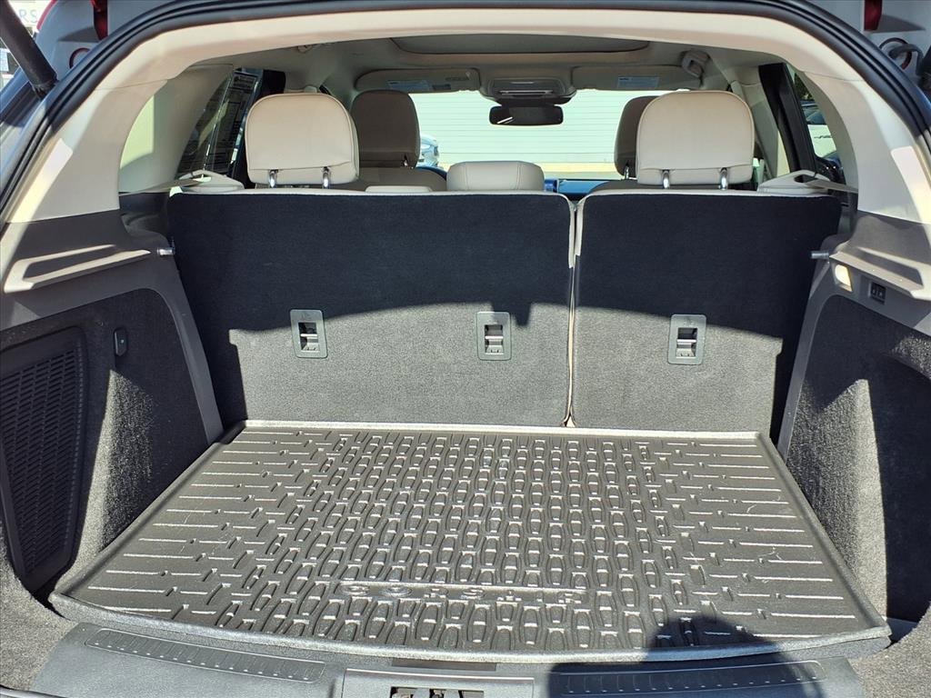 Used 2022 Lincoln Corsair AWD w/ Premium Package image 21