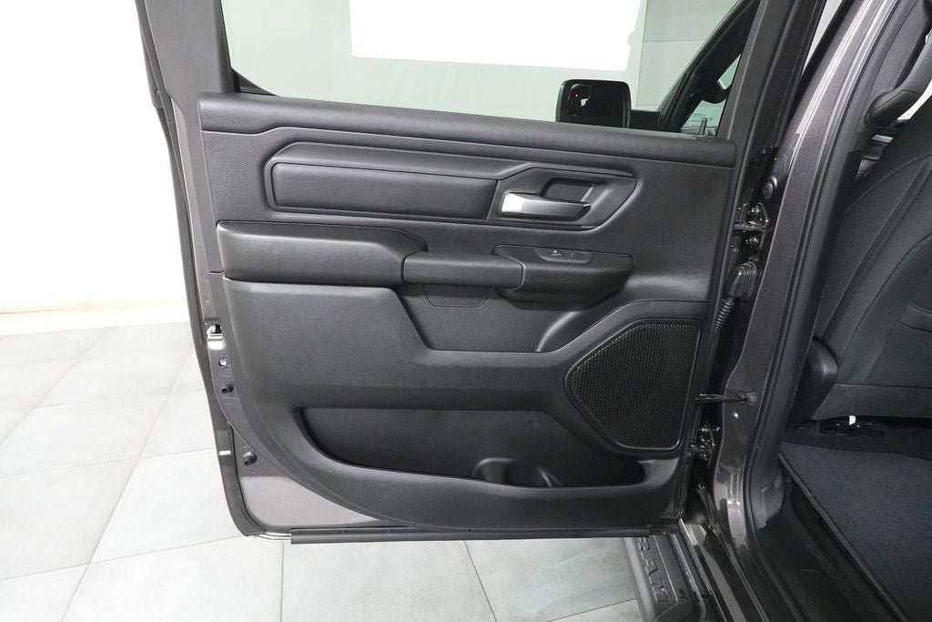 New 2026 RAM 1500 Express AWD/4WD image 22